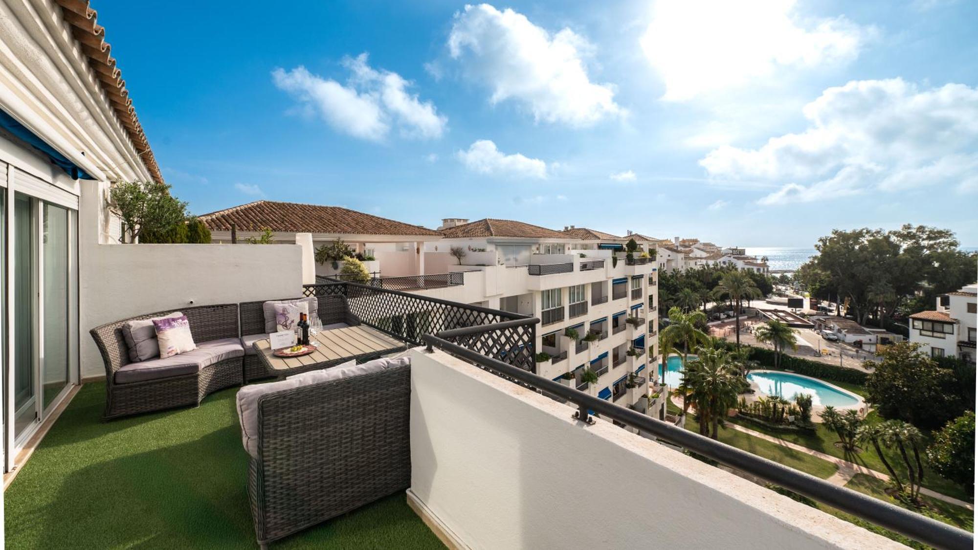 Mediterranean Dream Banus Penthouse With Seaviews Appartamento Marbella