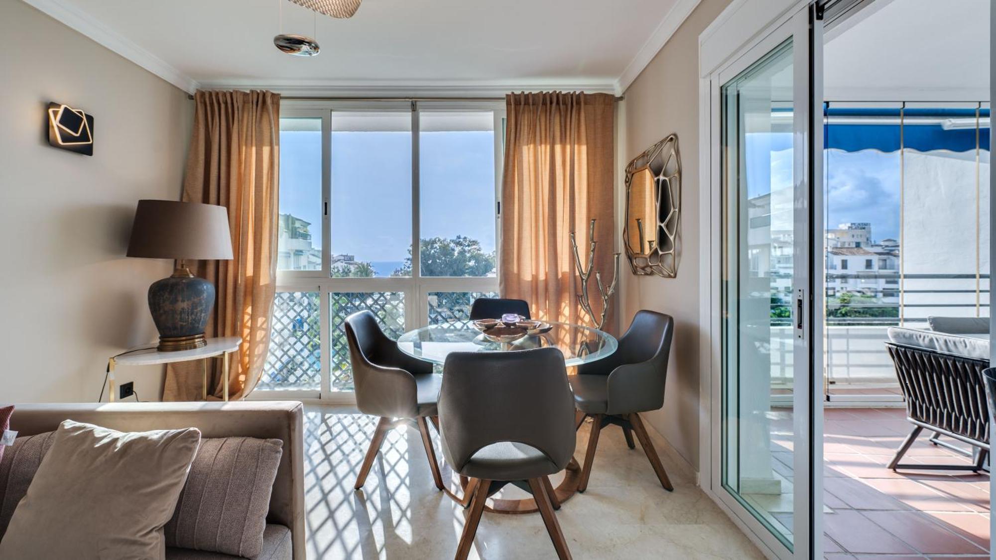Mediterranean Dream Banus Penthouse With Seaviews Apartamento *