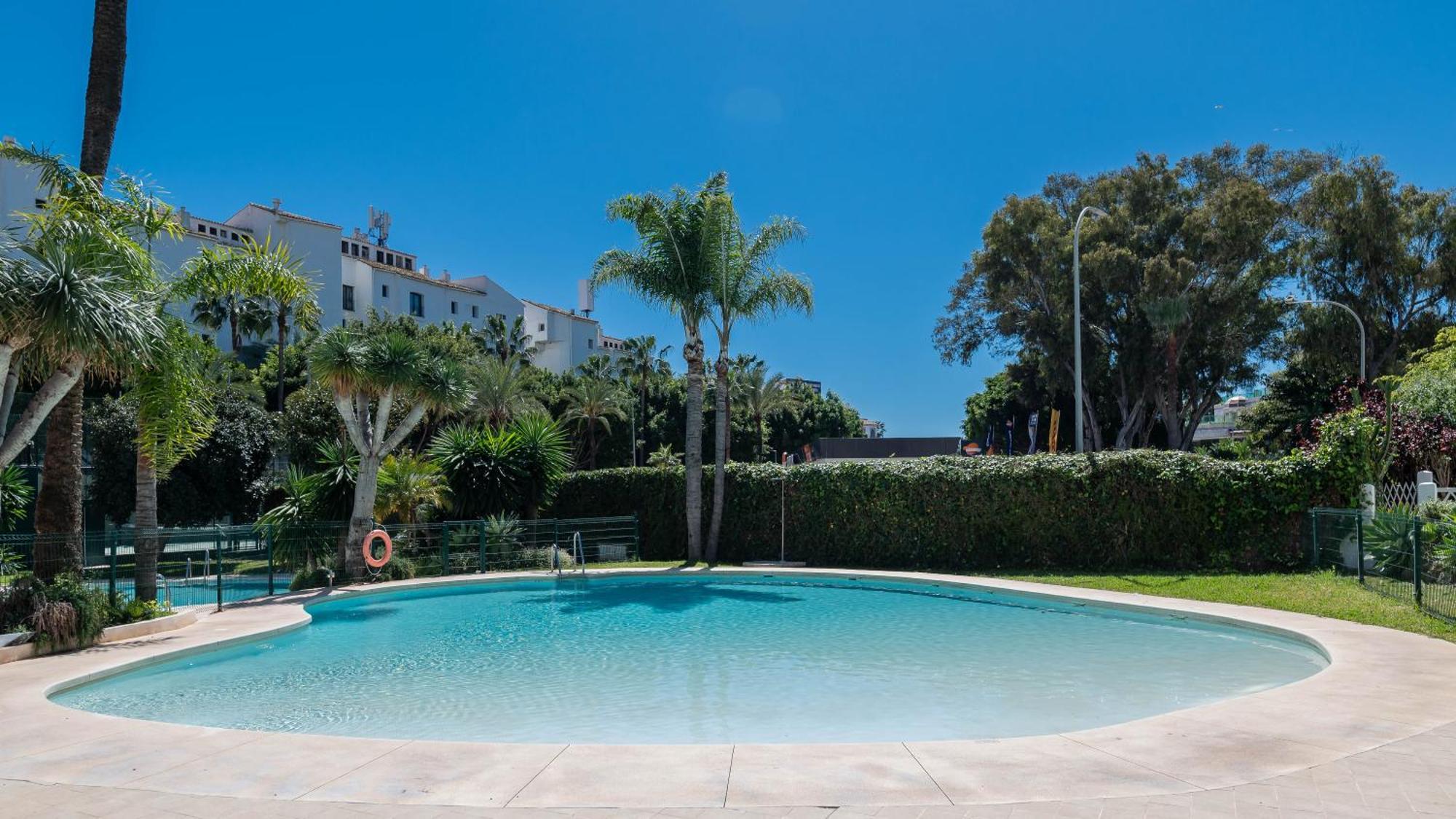 Mediterranean Dream Banus Penthouse With Seaviews Apartamento